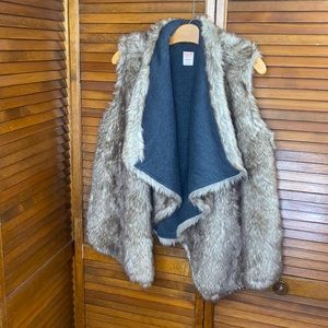 Faux Fur Reversible Vest Size Large
